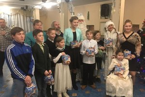 Руководство Балтийского объединения поздравило детей-сирот  с наступающим Новым годом